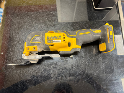 DeWalt 18V XR Brushless Oscillating Multi Tool BODY ONLY - Great Yarmouth
