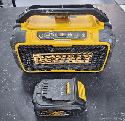 DeWalt DCR011-XJ 10.8v / 18v / 54v Bluetooth Speaker