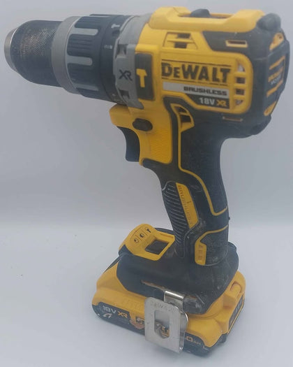 **collection only** DeWALT combine drill 18v with battery 2ah ** no charger & has sings of use ref pic **