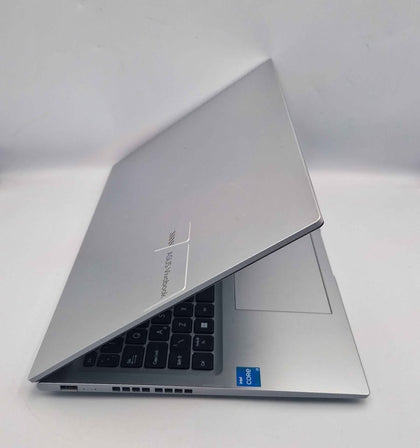 ASUS Vivobook X1605E - i3, 8GB, 512GB - Windows 11 - 16