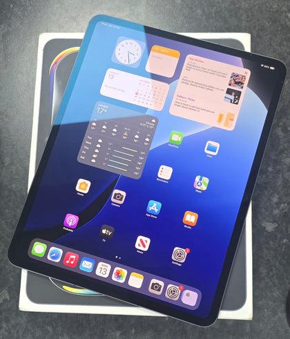 Apple iPad Pro M4 13 Inch - Grade A - 100% Battery Health- Cellular
