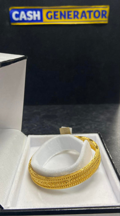 22ct Gold Baby Bangle 15.9g
