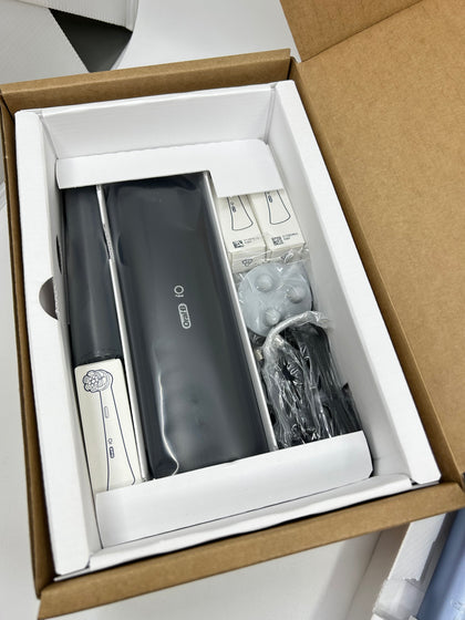Oral-B iO9 Electric Toothbrush Duo Pack - BRAND NEW