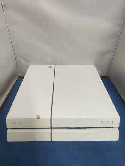 White playstation 4