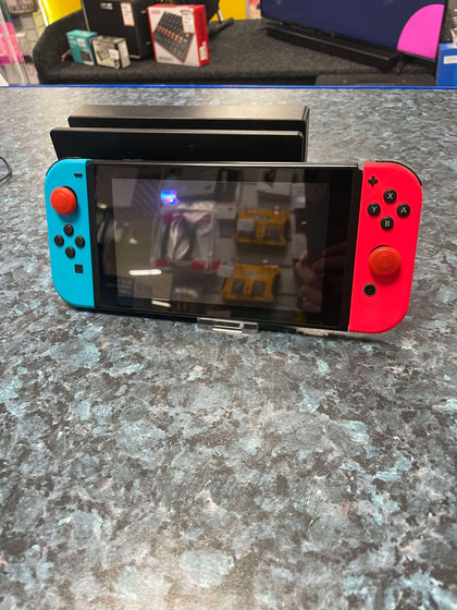 NINTENDO SWITCH CONSOLE