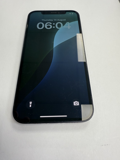 Apple iPhone 12 - 64 GB - Black