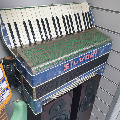 Silvori Italia Vintage Accordian