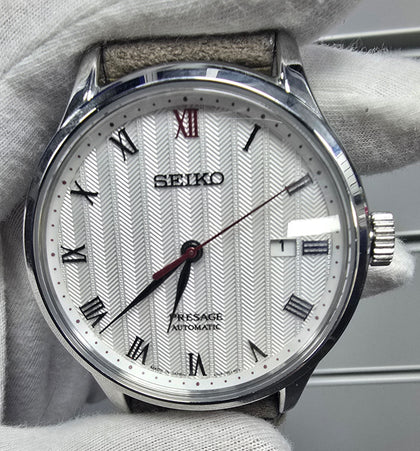 Seiko Presage 4r35-02s0 Automatic White Dial Day Mens Watch..