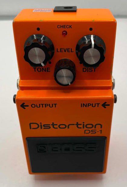 BOSS Distortion DS-1 Pedal