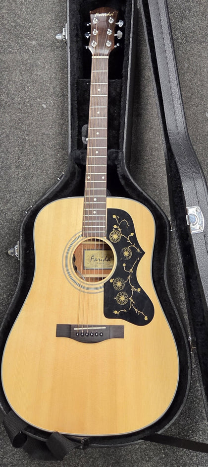 ** Collection Only ** Farida D-10N acoustic Guitar & Hard Case