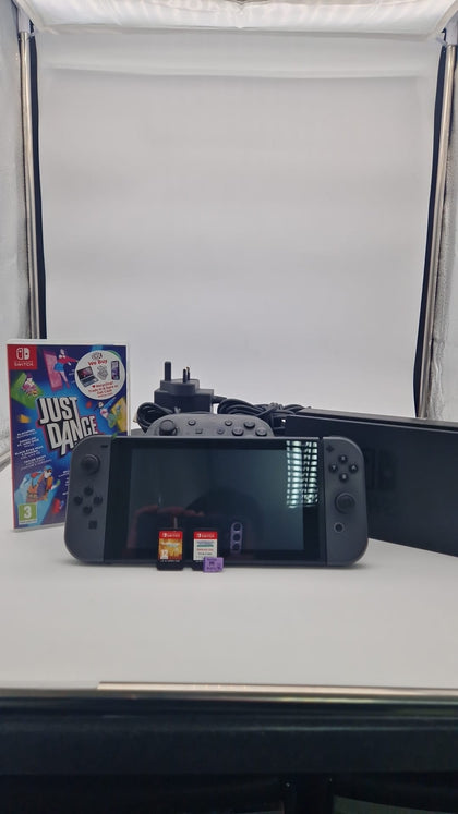 Nintendo Switch Bundle (Grey)