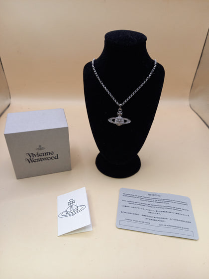 Vivienne Westwood OrbPendant Necklace 20