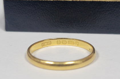 22ct Yellow Gold Band Ring - 1.90G - Size L - Hallmarked