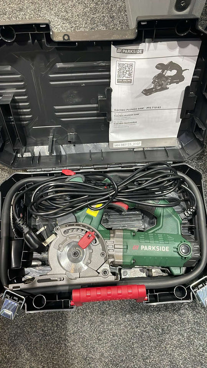 Electric plunge saw