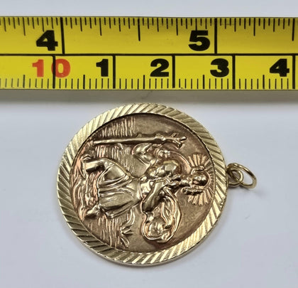 9ct Gold Large St Christopher