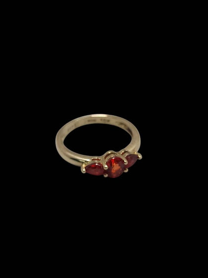 10ct Yellow Gold Ring With 3x Red Stones - Size J - 1.90 Grams