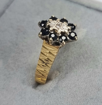 18ct Gold Diamond Sapphire Ring Size 