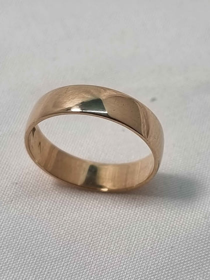 9ct Yellow Gold Wedding Band Ring - Size N - 2.40 Grams
