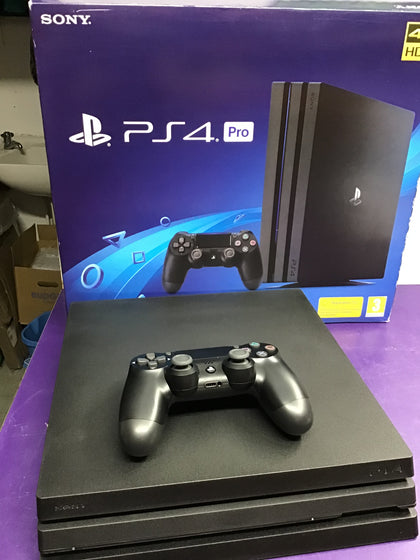 Playstation 4 Pro, BOXED