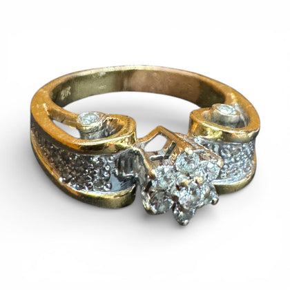 22ct Yellow Gold 0.26ct Diamond Flower Cluster Vintage Ring - Size K