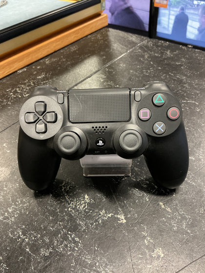 PS4 controller