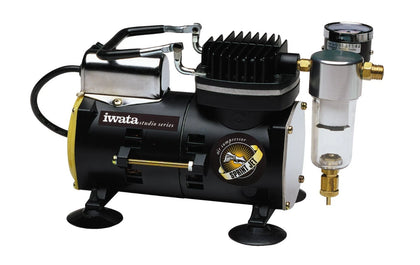 Iwata Sprint Jet Compressor Is-800 ** Boxed **