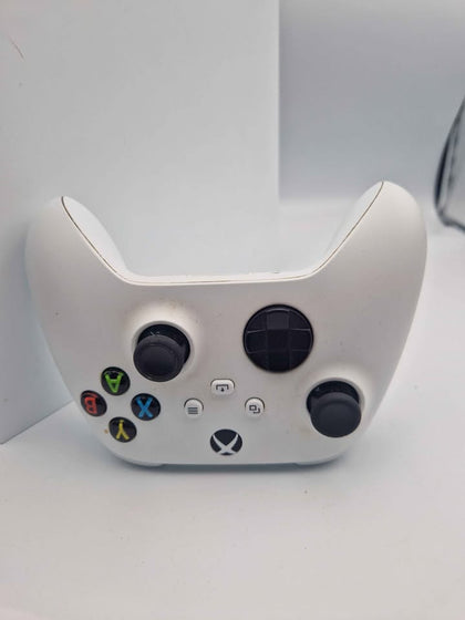 Microsoft Xbox One X Console – 1TB – Robot White – Unboxed With White Robot Pad
