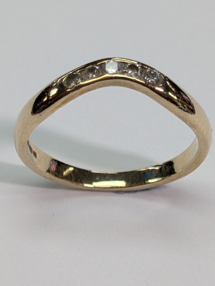 9ct Gold Diamond Wishbone Ring
