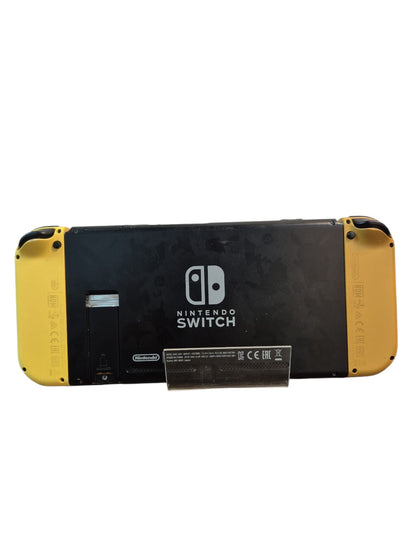 Nintendo Switch 32GB Let's Go, Eevee Edition