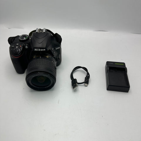 Nikon D3400 + AF-P DX 18-55mm VR 1:3.5-5.6 G SHUTTER COUNT 4545