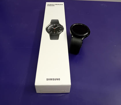 **BOXED** Samsung Galaxy Watch4 Classic - 46 mm - inc. Original Charging Dock