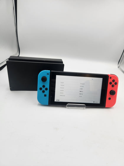 Nintendo Switch Console - Neon Red / Neon Blue Unboxed