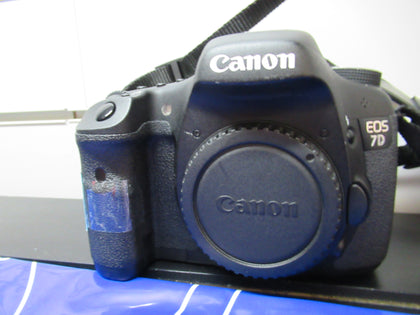 Canon EOS 7D Body (USED)*.