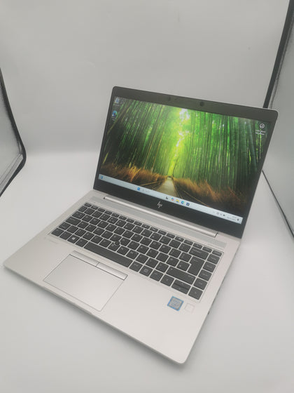 HP Elitebook 840 G5/i7-8550U/8GB Ram/256GB SSD/14