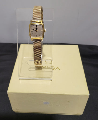 OMEGA Geneve Vintage 1970’s Ladies Manual Gold Dress Watch with Papers
