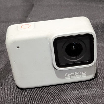 GoPro HERO 7 White Sports Camera - Camera Only