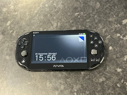 Sony PS Vita PCH-2016 retro console + Minecraft