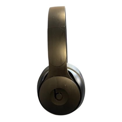 Apple Beats Studio Pro Wireless Headphones A1881