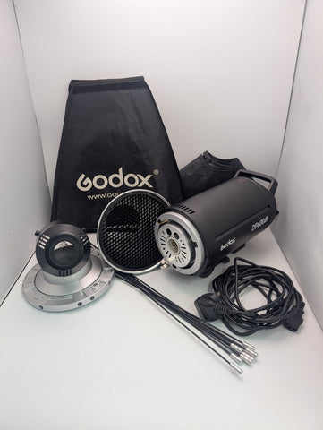 GODOX DP600III Professional Studio Flash - FAULTY - SEE DESCRIPTION