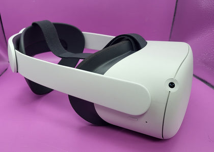Meta/Oculus Quest 2 VR Headset (With Controllers) - 128GB. With Carry Case