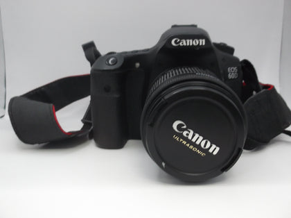 Canon EOS 60D Ultrasonic Camera with 18-55mm lens