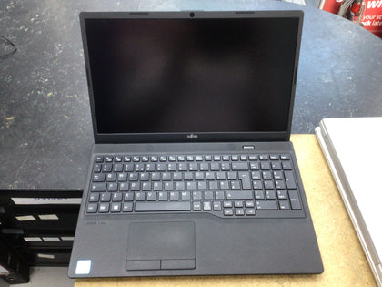 Fujitsu LIFEBOOK A3511 15.6