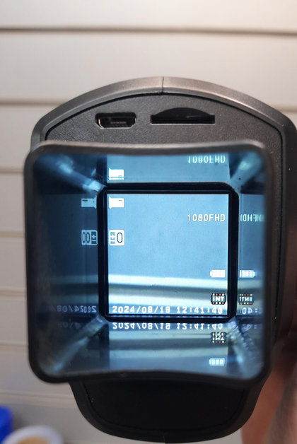 Night vision handheld video camera
