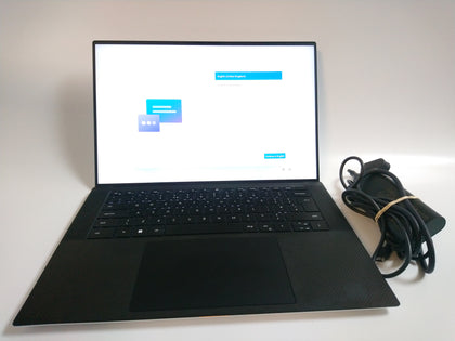 Dell XPS 15 9520 i7-12700H/32GB Ram/1TB SSD/RTX 3050 Ti/ Windows 11 Pro