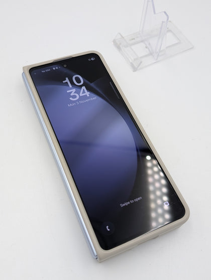 Galaxy Z Fold5 256GB - Blue - Unlocked