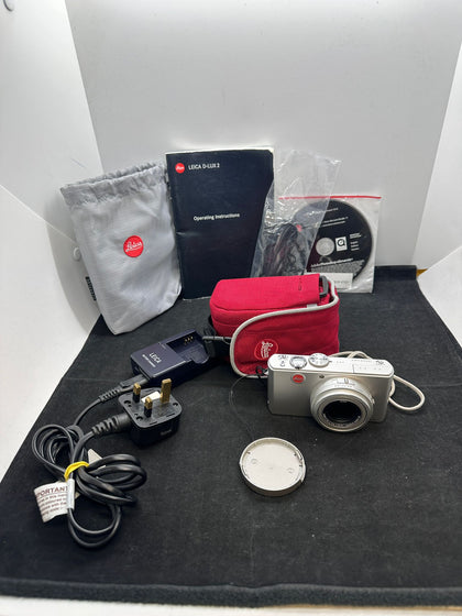 Leica D-Lux 2 Digital Compact Camera Silver