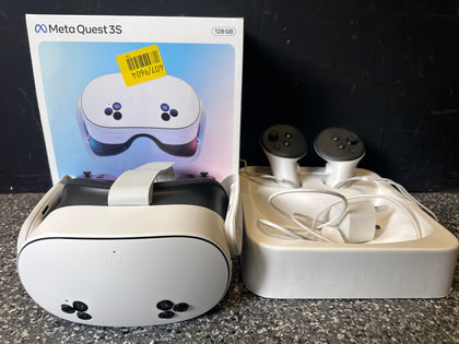 Meta Quest 3S 128GB Mixed Reality Headset
