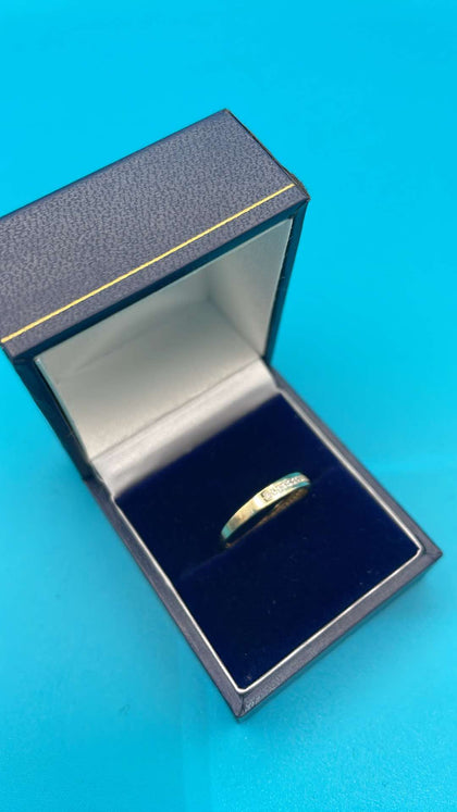 9ct gold ring