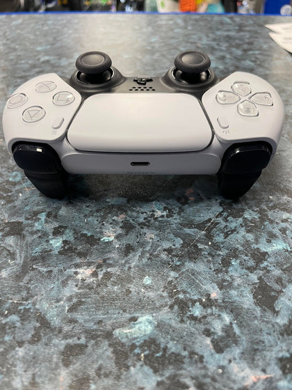 ps5 controller.