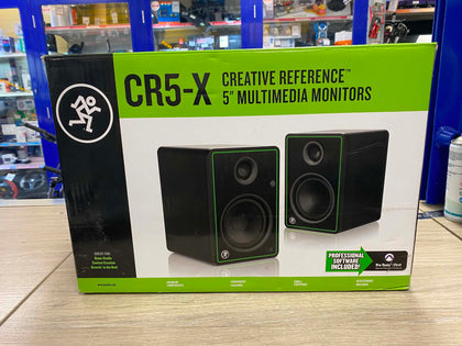Mackie CR5-X